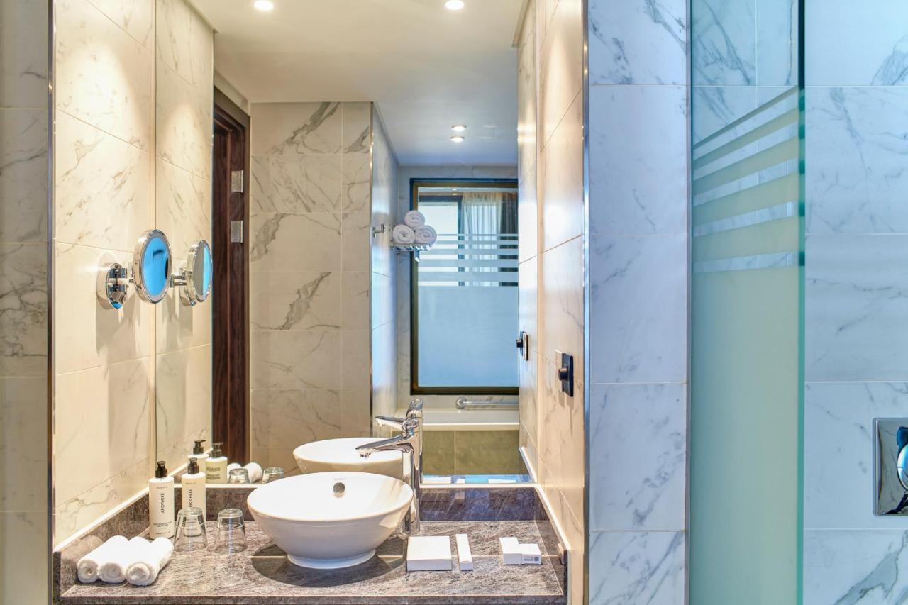 Crowne Plaza - West Cairo Arkan By Ihg 6th of October City エクステリア 写真 Bathroom