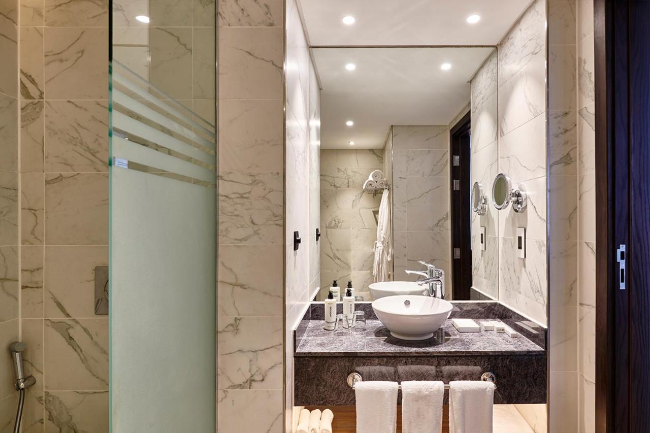 Crowne Plaza - West Cairo Arkan By Ihg 6th of October City エクステリア 写真 Bathroom