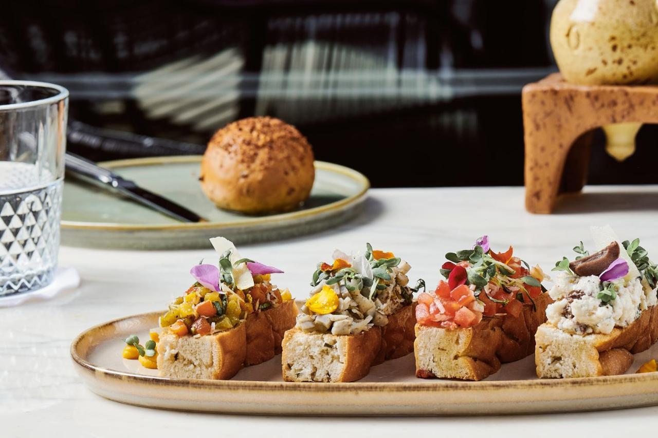 Crowne Plaza - West Cairo Arkan By Ihg 6th of October City エクステリア 写真 Bruschetta