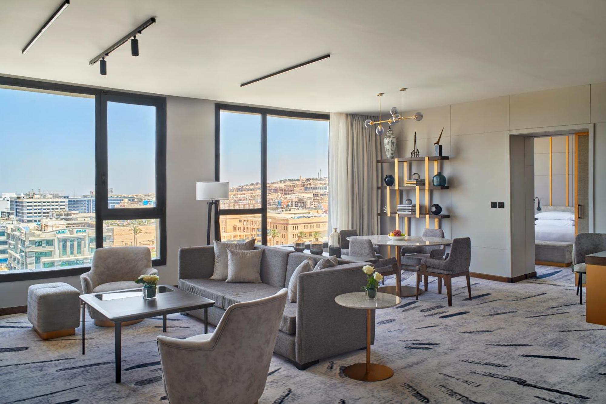 Crowne Plaza - West Cairo Arkan By Ihg 6th of October City エクステリア 写真 Suite