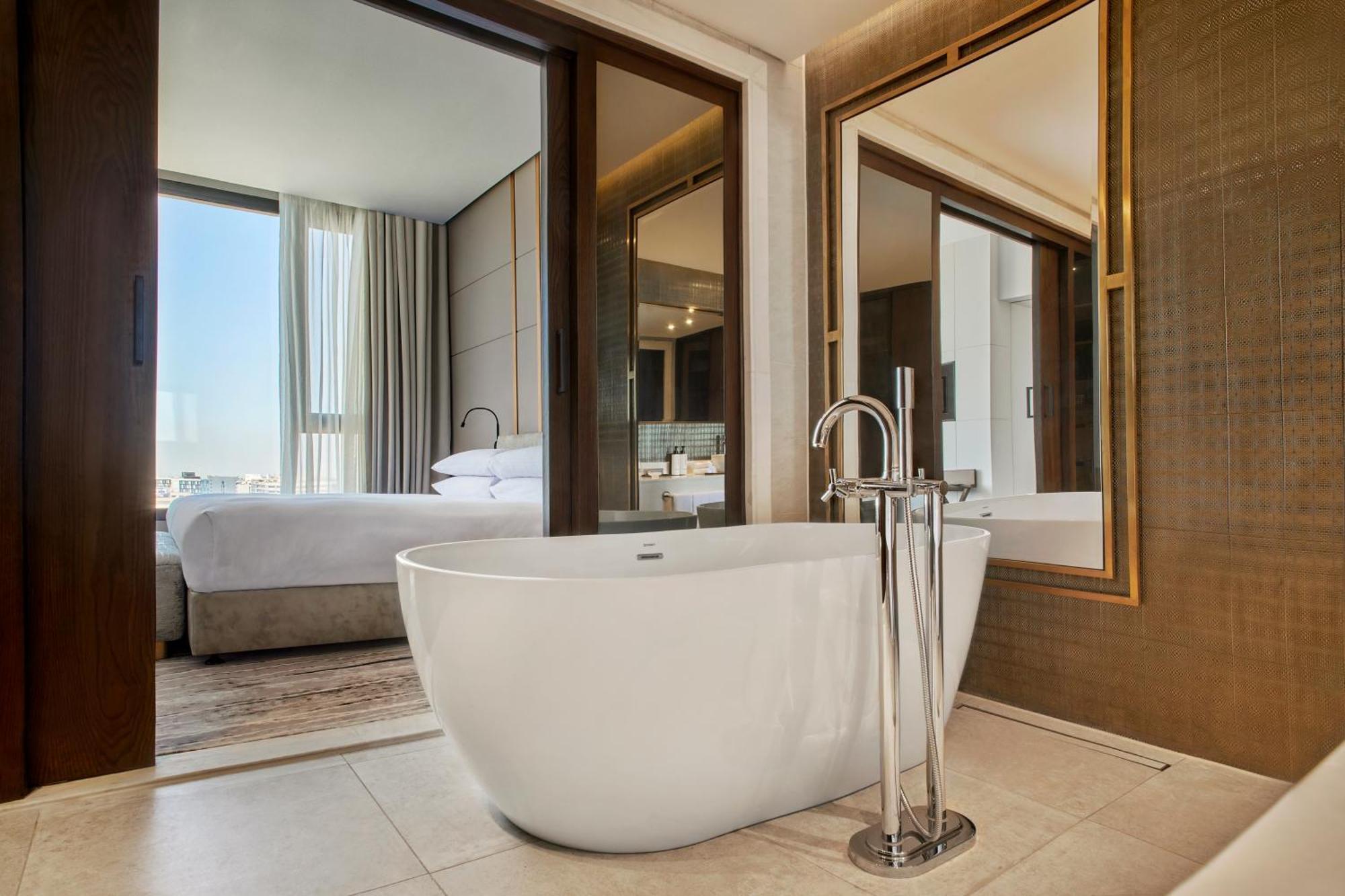Crowne Plaza - West Cairo Arkan By Ihg 6th of October City エクステリア 写真 Bathroom